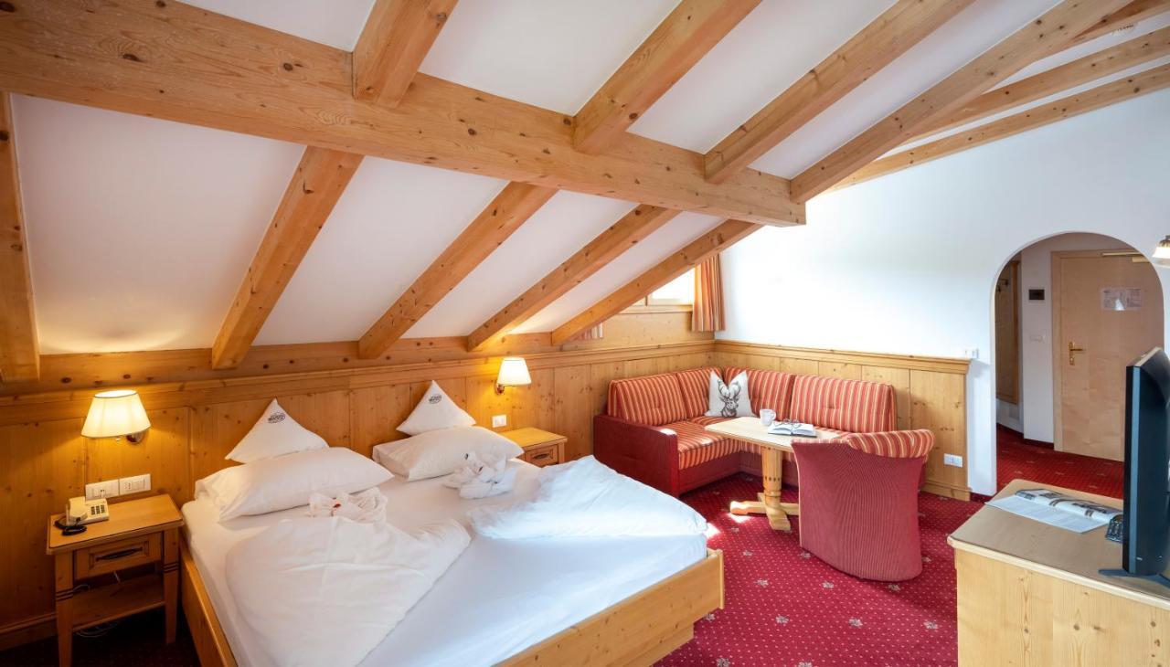 Hotel Bellavista Alpe Di Siusi Kültér fotó